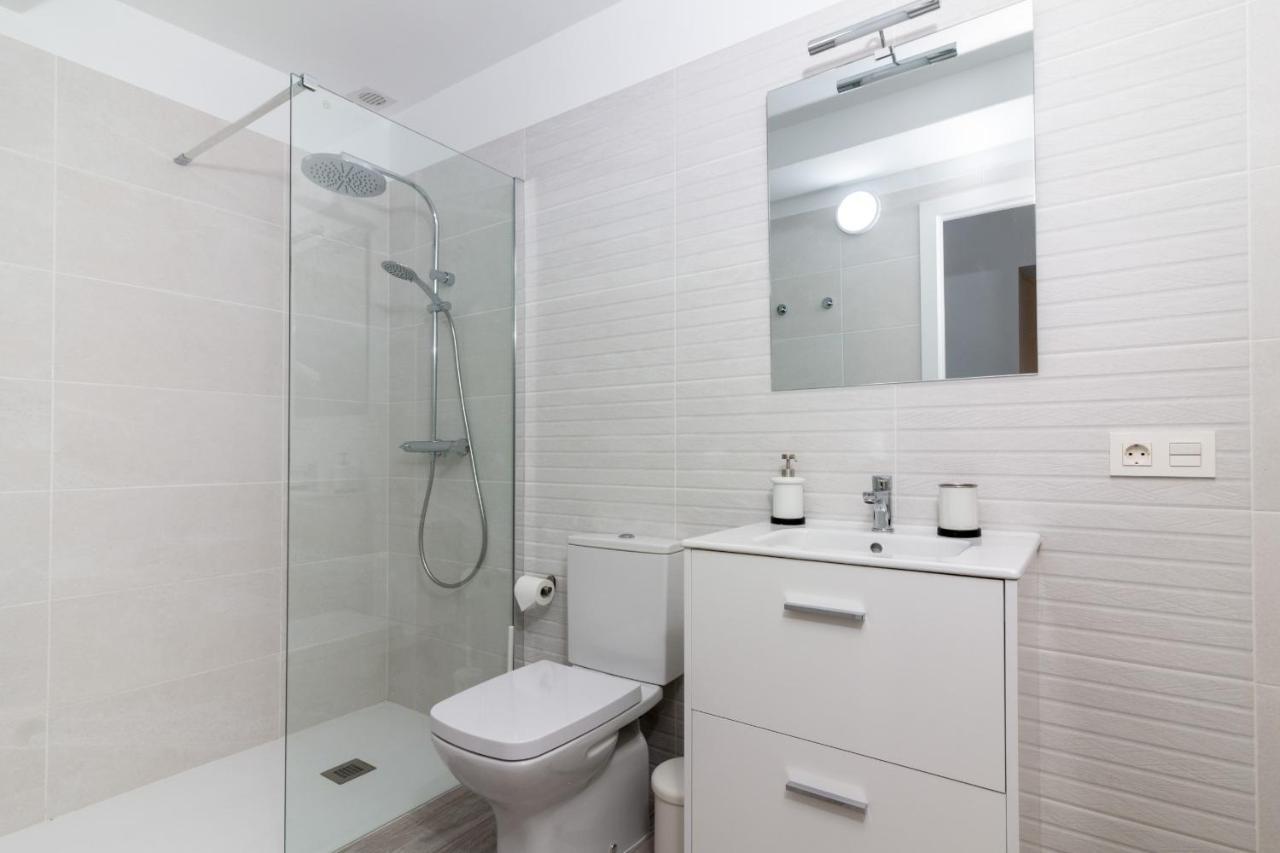 Homeforguest Moderno Apartamento En Santa Cruz Екстериор снимка